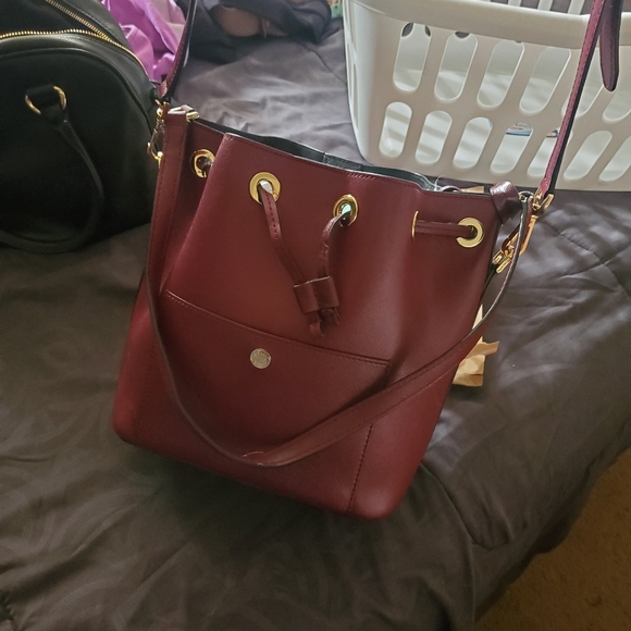 MK bucket purse - Picture 3 of 4